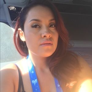 Meet your Posher, Adriana